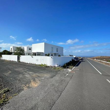 ティナホAzur Arts Lanzarote Loftsアパートメント エクステリア 写真