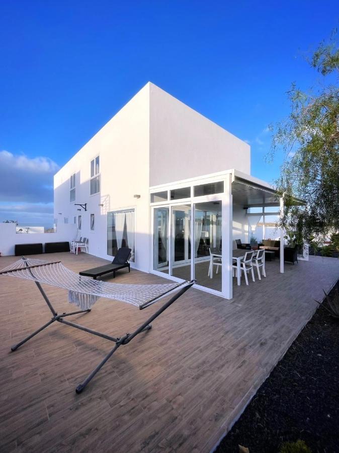 ティナホAzur Arts Lanzarote Loftsアパートメント エクステリア 写真